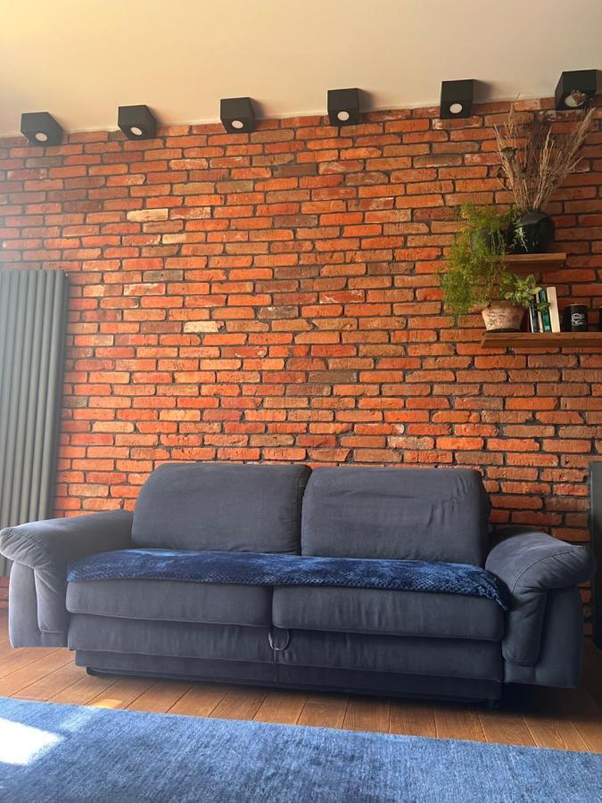 Ferienwohnung Lake Park Apartament With Free Parking Airport Netflix Warschau Exterior foto