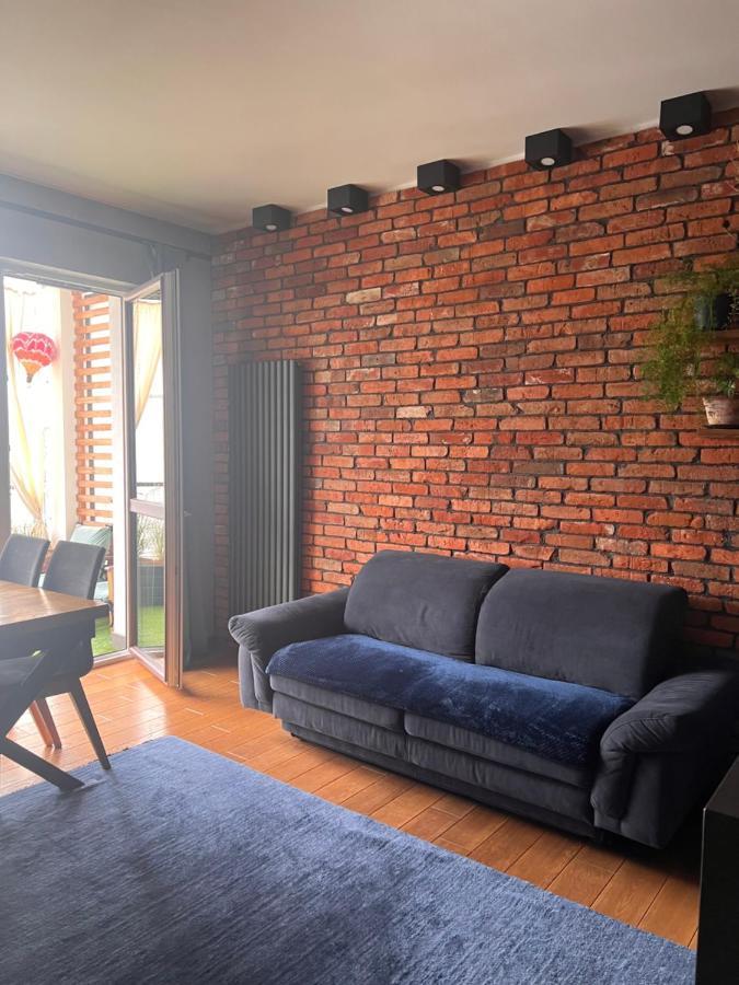 Ferienwohnung Lake Park Apartament With Free Parking Airport Netflix Warschau Exterior foto