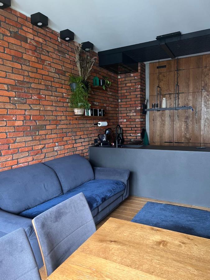 Ferienwohnung Lake Park Apartament With Free Parking Airport Netflix Warschau Exterior foto