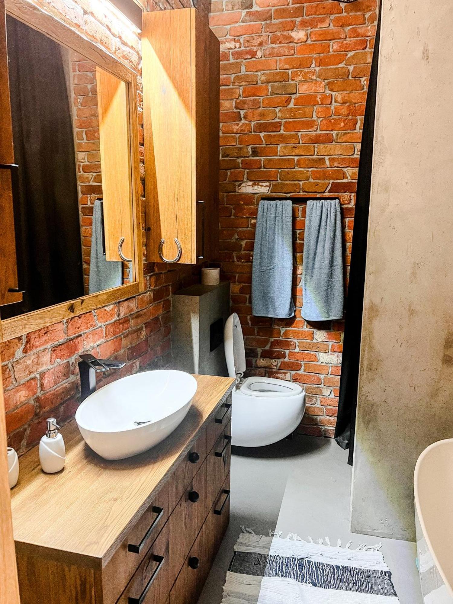 Ferienwohnung Lake Park Apartament With Free Parking Airport Netflix Warschau Exterior foto